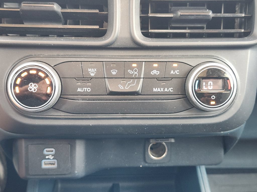 Used 2022 Ford Maverick XL FWD image 20