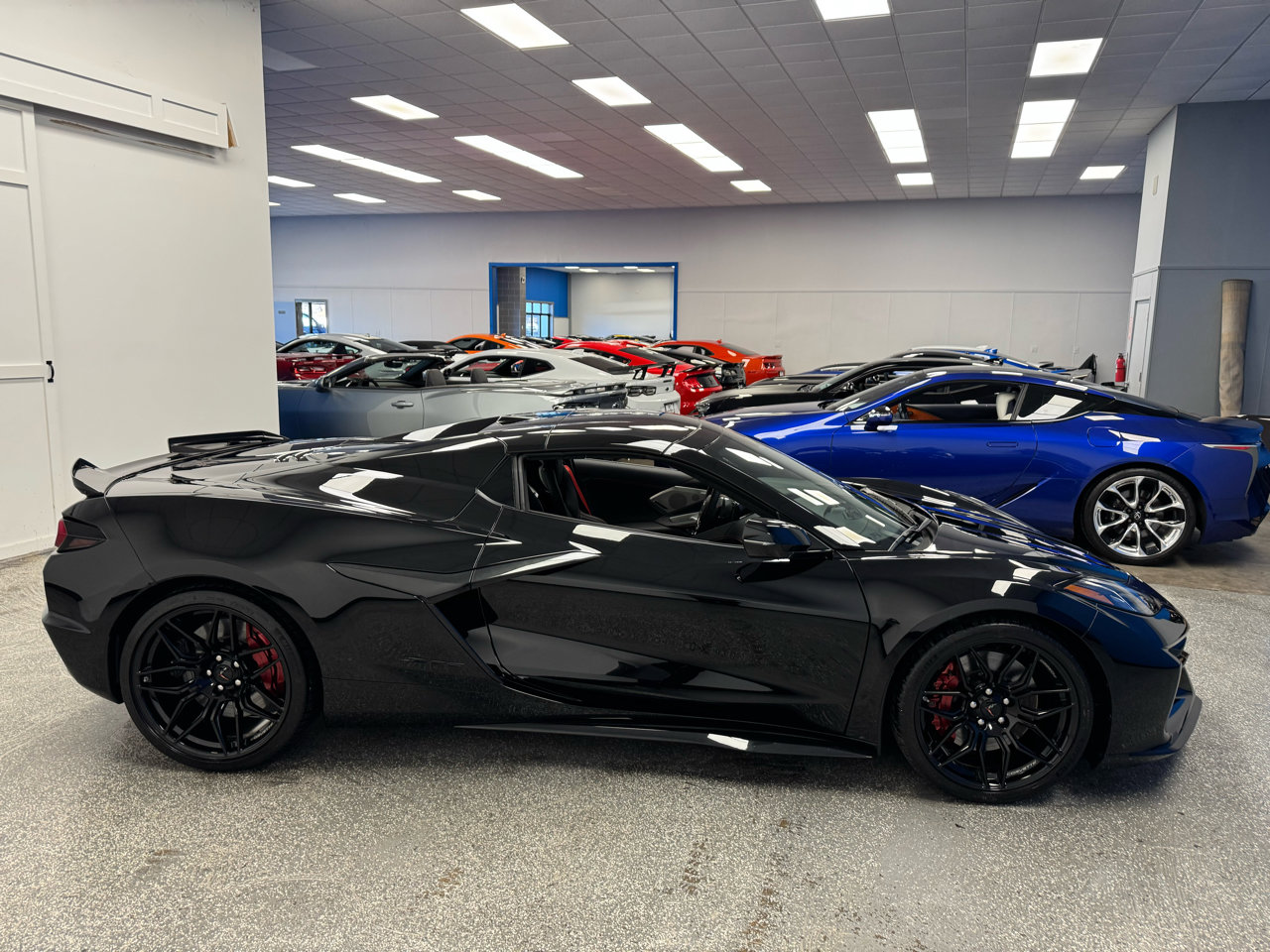 Used 2025 Chevrolet Corvette Z06 image 8