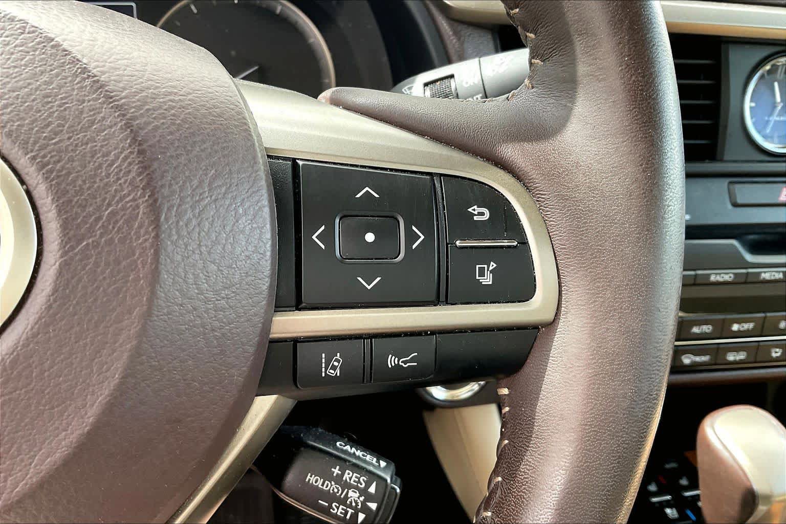 Used 2019 Lexus RX 350 AWD w/ Navigation Package image 25