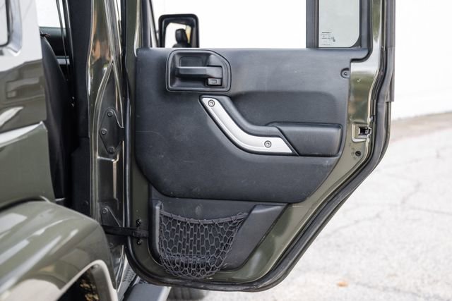 Used 2016 Jeep Wrangler Unlimited Sahara w/ Max Tow Package image 56