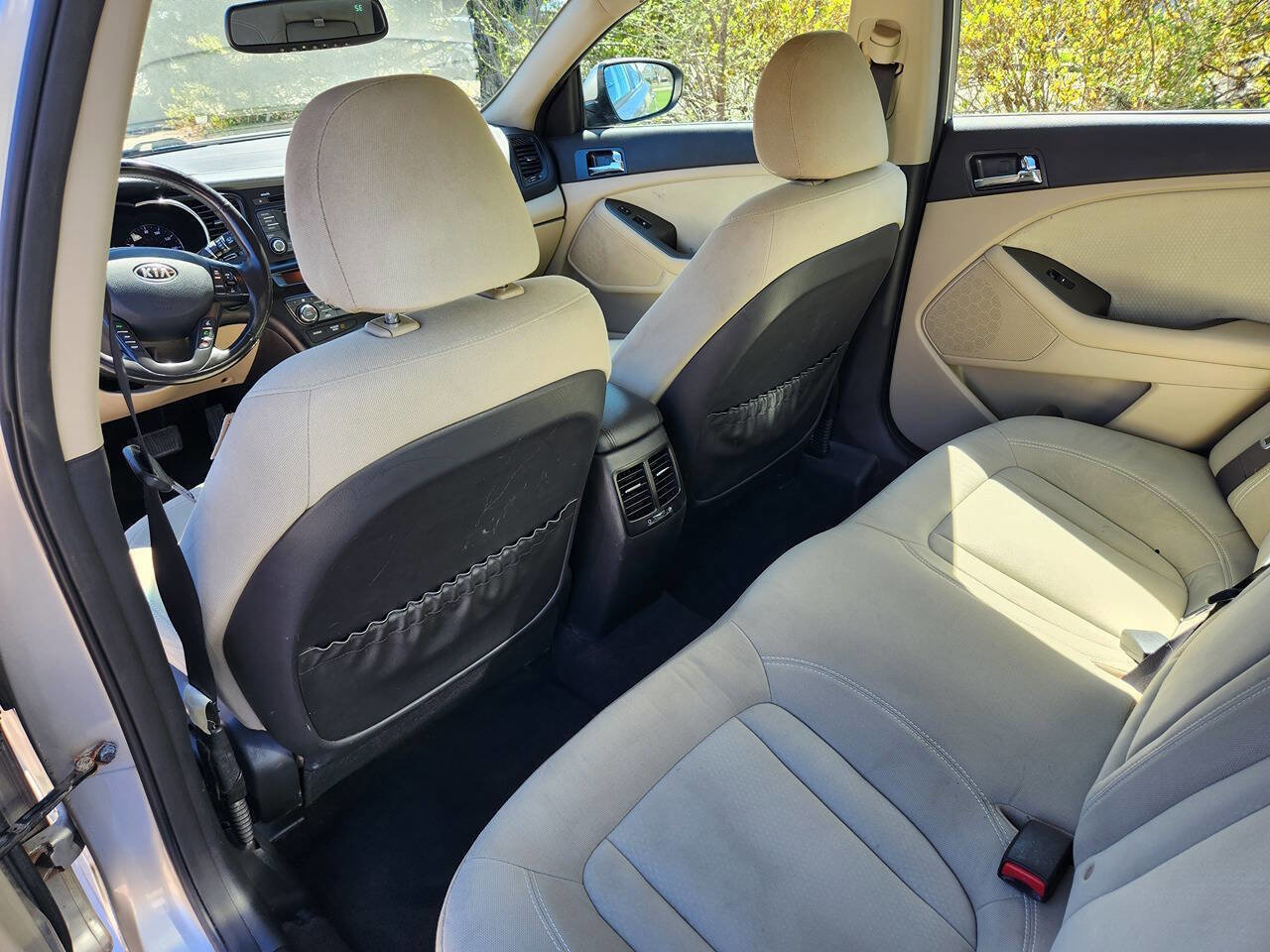 Used 2012 Kia Optima LX w/ Hybrid Convenience Pkg image 9