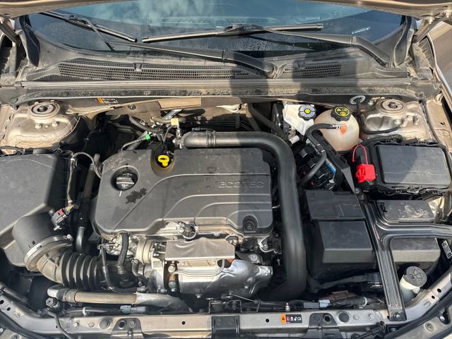 Used 2023 Chevrolet Malibu LT image 25