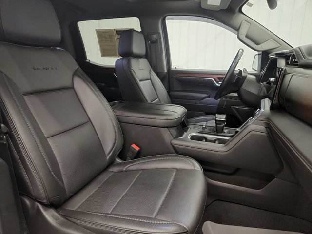 Used 2023 GMC Sierra 1500 Denali AWD/4WD image 25