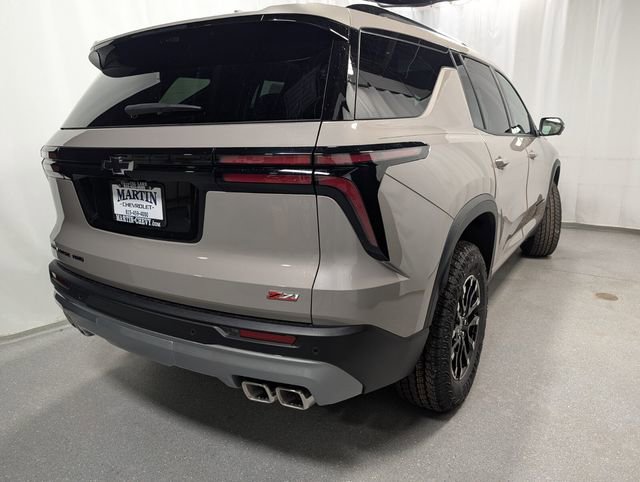 New 2026 Chevrolet Traverse Z71 image 3