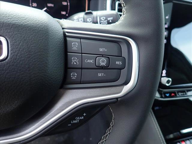 New 2026 Jeep Grand Wagoneer L Limited image 18