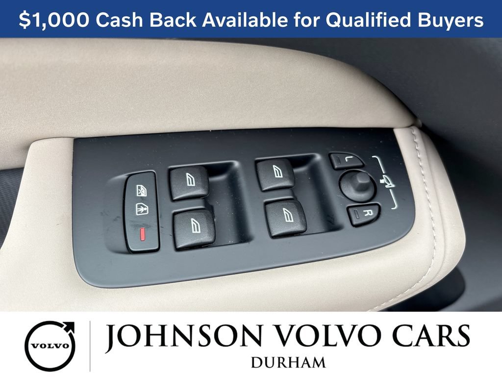 New 2026 Volvo XC60 B5 Plus w/ Protection Package Premier AWD/4WD image 10