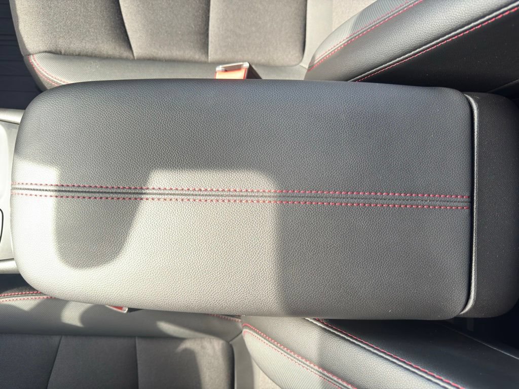 Used 2023 Chevrolet Equinox RS w/ LPO, Floor Liner Package FWD image 25