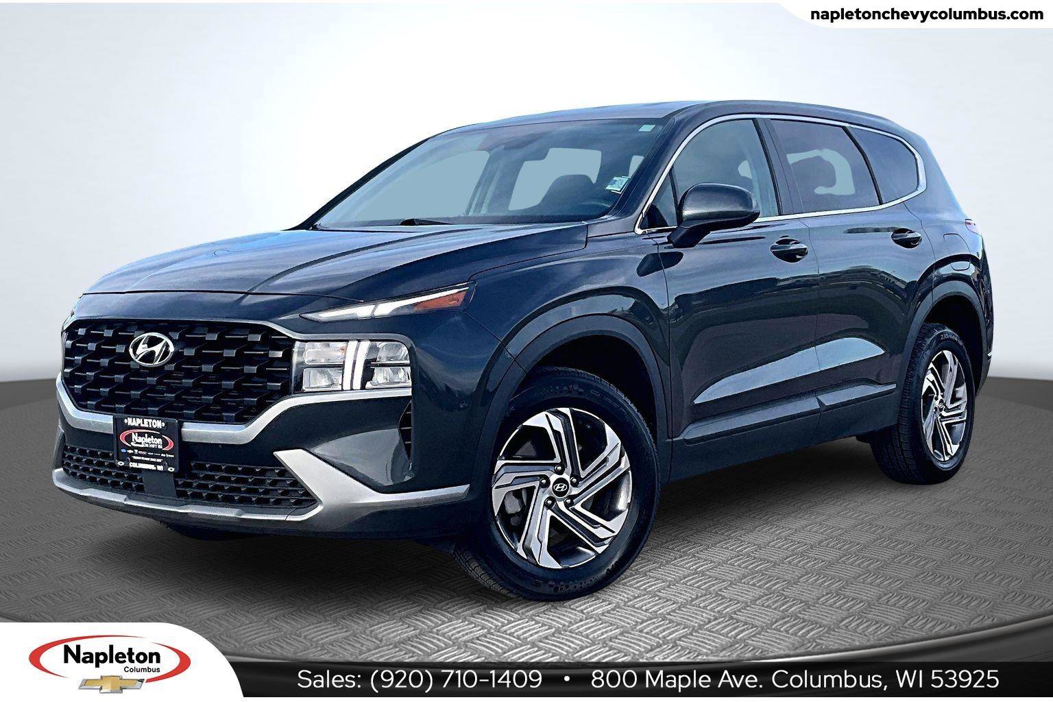 Used 2023 Hyundai Santa Fe SE image 1