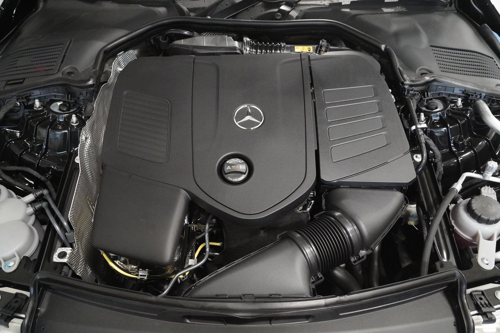 New 2026 Mercedes-Benz C 300 4MATIC Sedan image 31