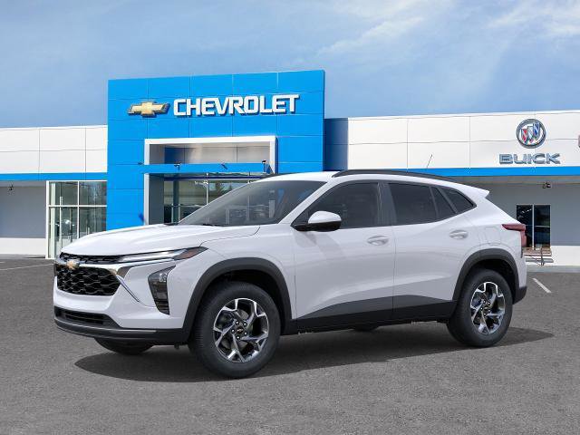 New 2026 Chevrolet Trax LT FWD image 2