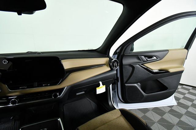 New 2026 Chevrolet Equinox ACTIV w/ LPO, Floor Liner Package image 20