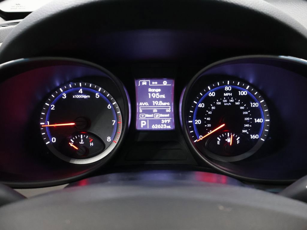 Used 2015 Hyundai Santa Fe Sport image 35