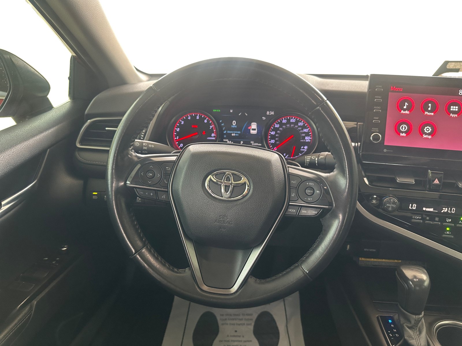 Used 2021 Toyota Camry XSE FWD image 13