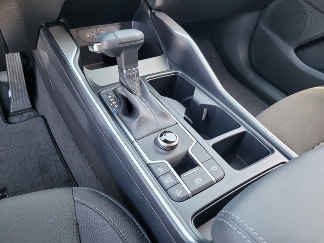New 2026 Kia Sorento LX FWD image 11