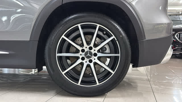 Certified 2026 Mercedes-Benz GLB 35 AMG 4MATIC image 12