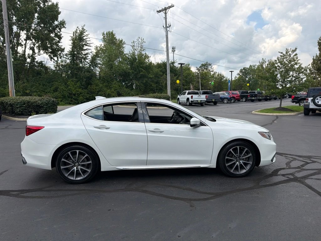 Used 2018 Acura TLX w/ Technology Package FWD image 10