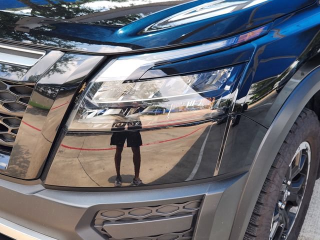 Used 2025 Nissan Pathfinder Rock Creek AWD/4WD image 8