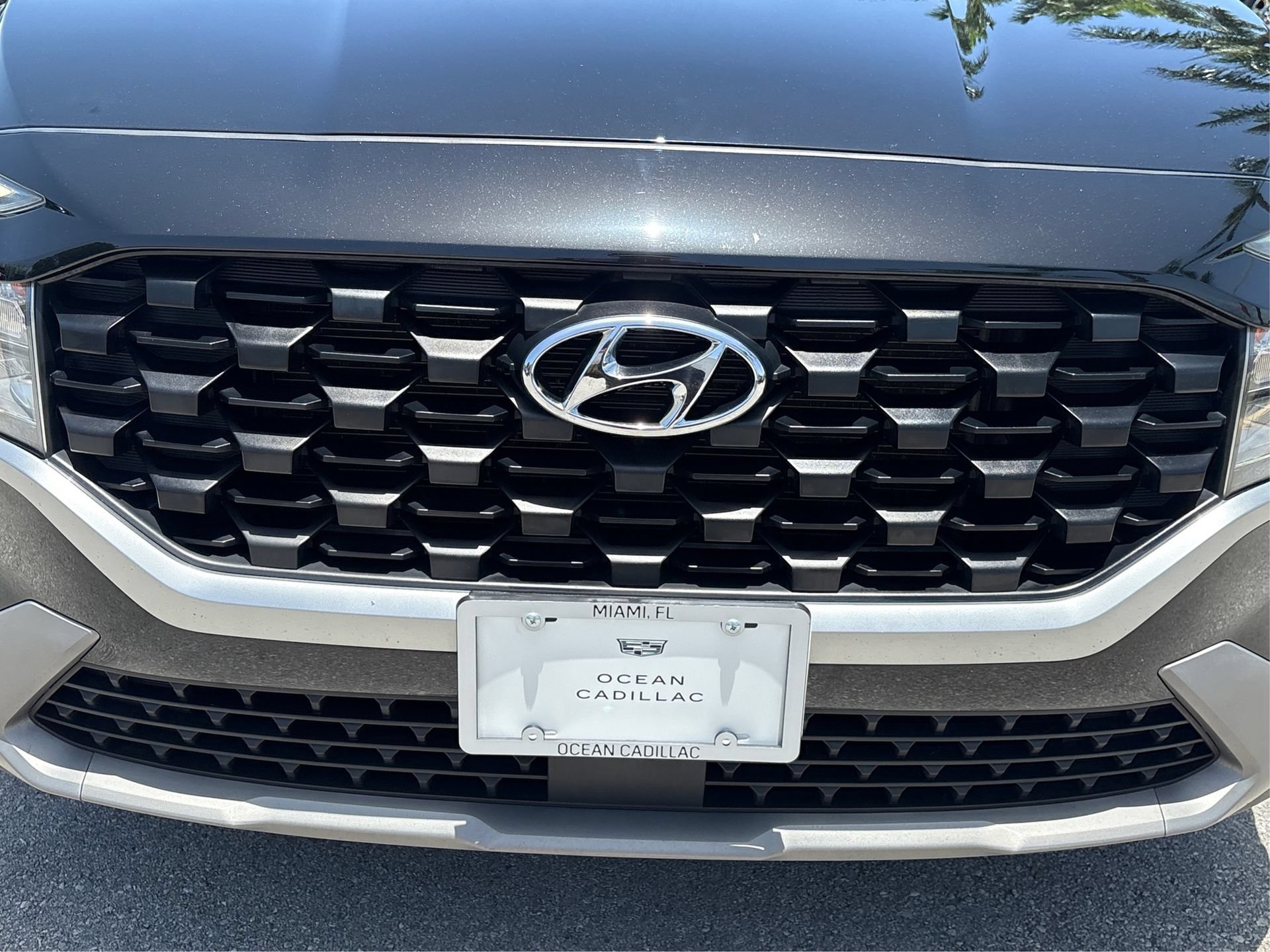 Used 2021 Hyundai Santa Fe SE w/ Cargo Package FWD image 12