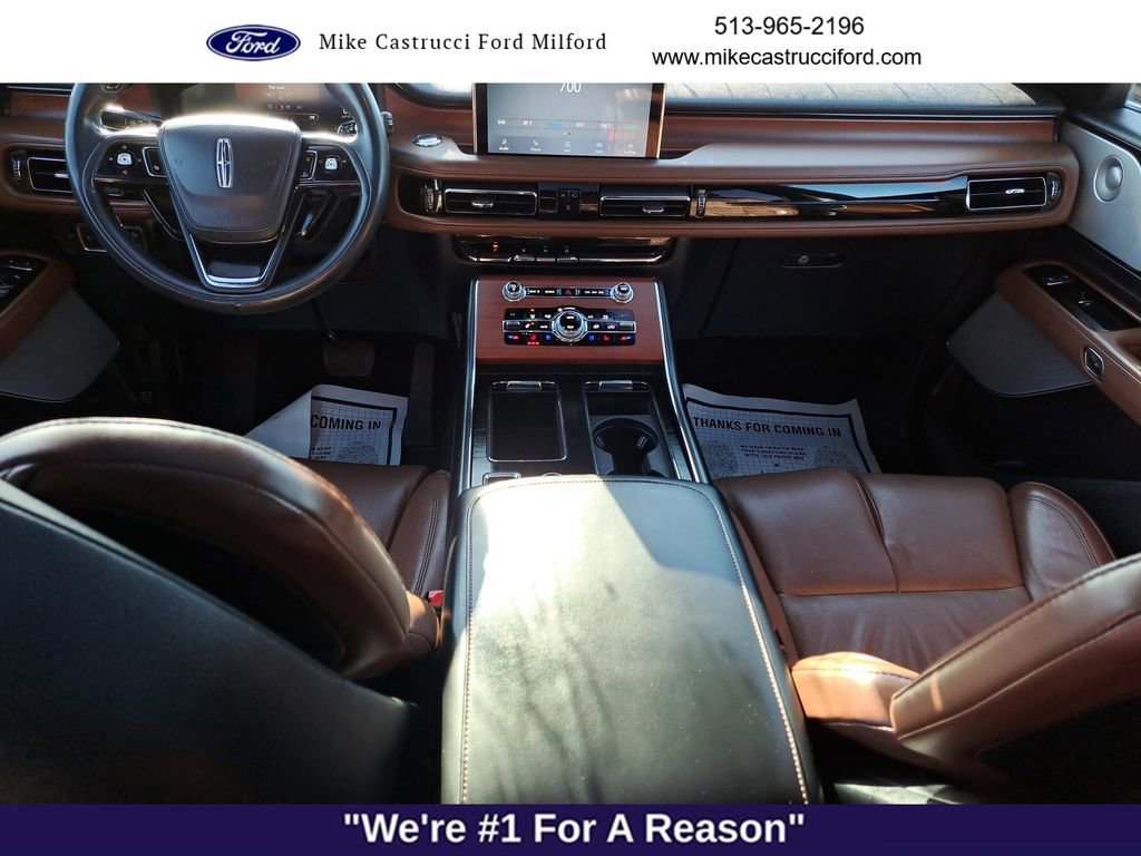 Used 2020 Lincoln Aviator Reserve w/ Equipment Group 202A image 10