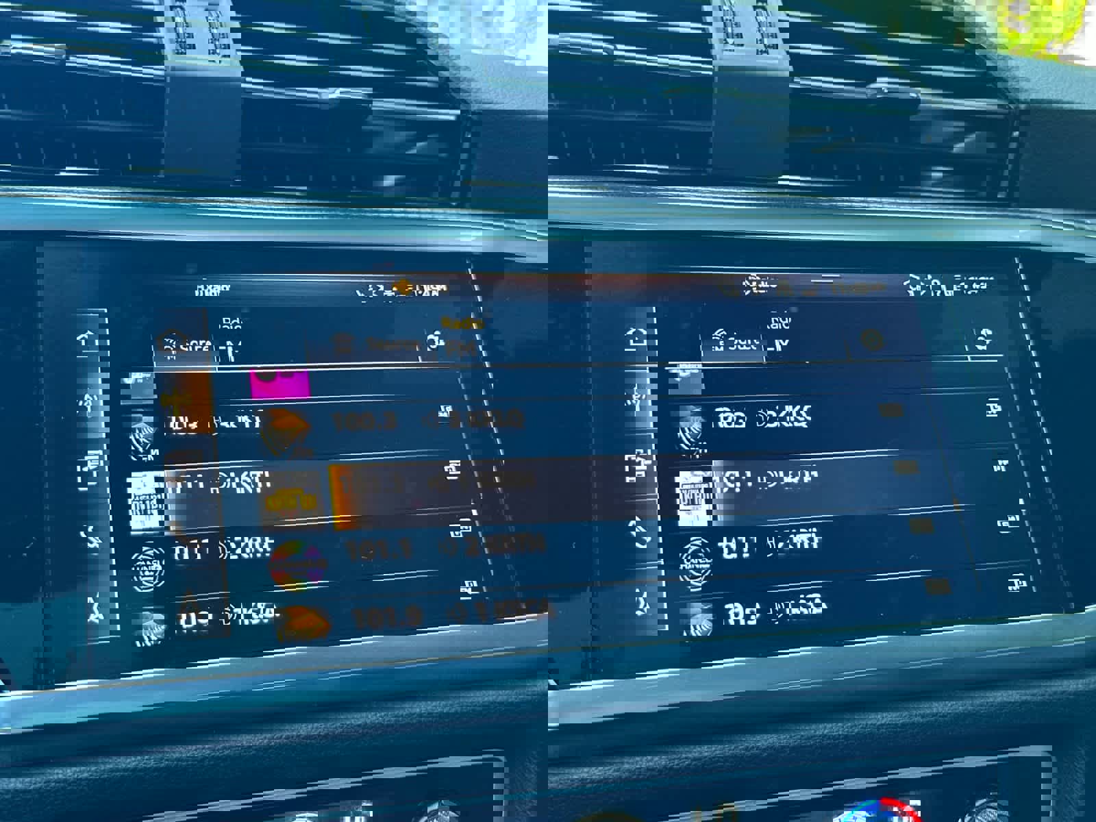 Used 2023 Audi Q3 2.0T Premium Plus w/ Premium Plus Package image 18