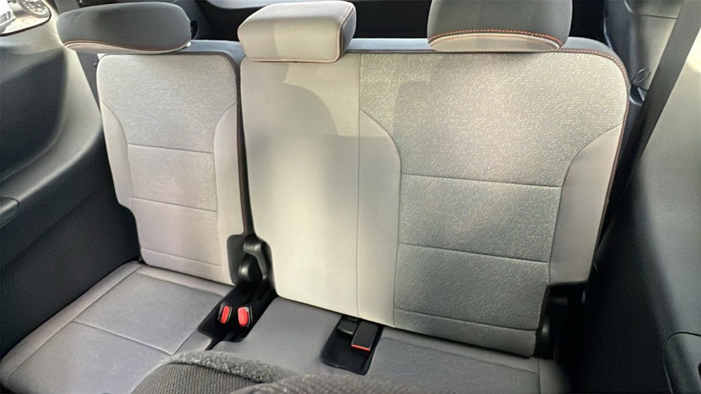 New 2026 Chevrolet Traverse LT image 18