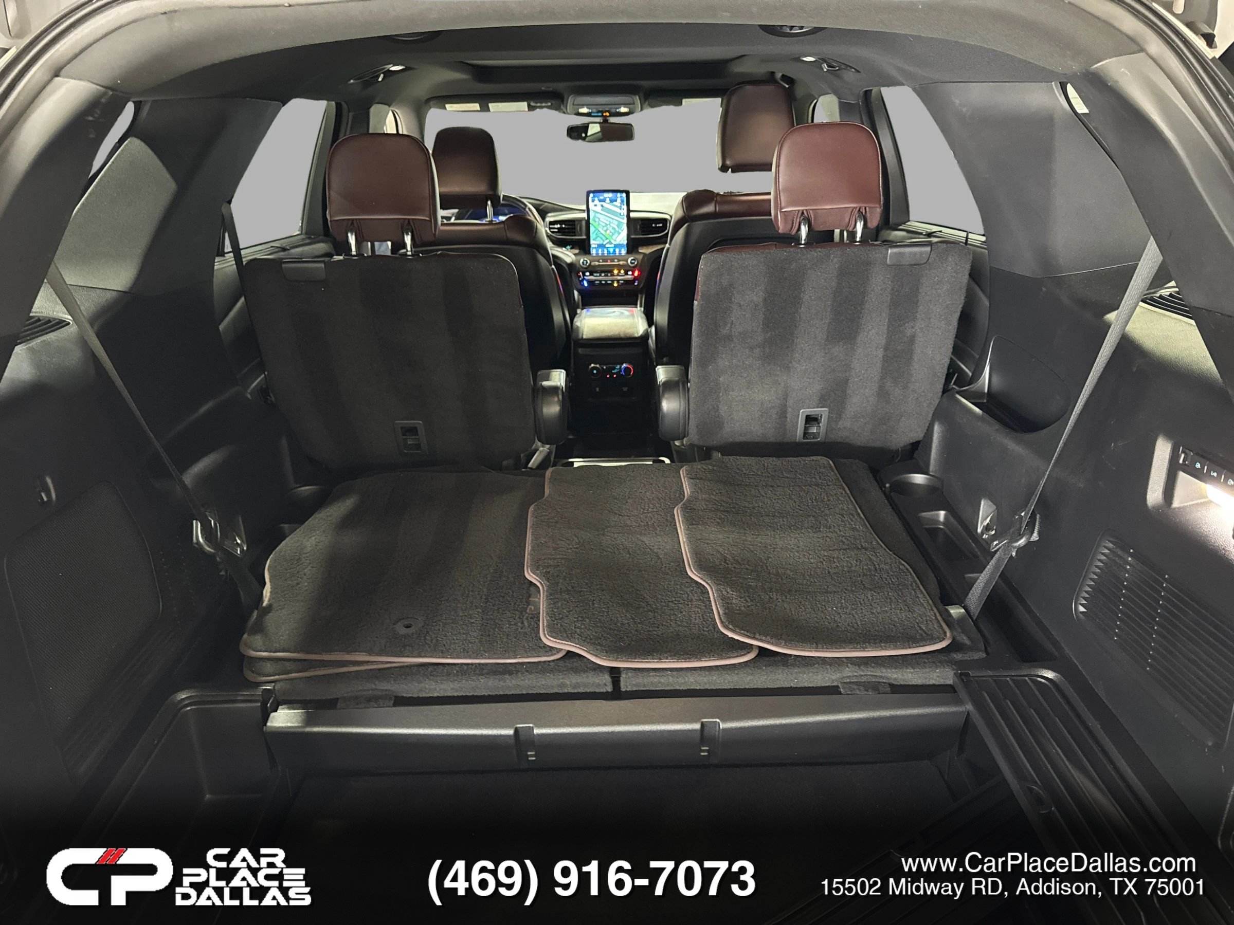 Used 2020 Ford Explorer Platinum w/ Premium Technology Package AWD/4WD image 22