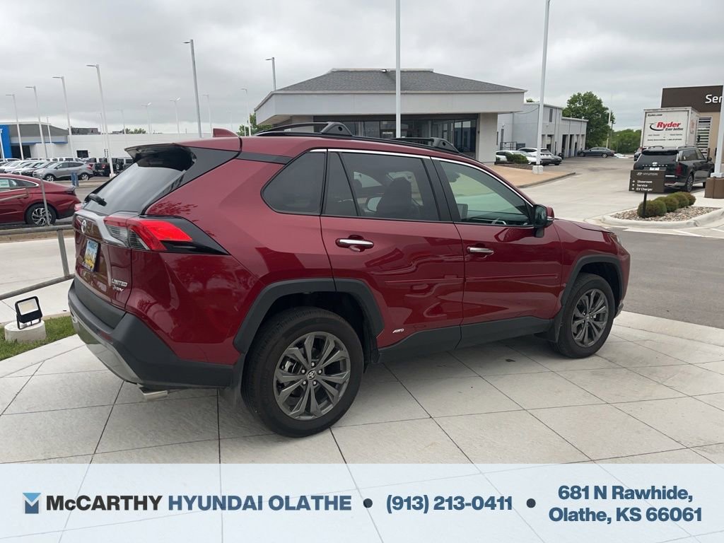 Used 2025 Toyota RAV4 Limited w/ Advanced Technology Package AWD/4WD image 10