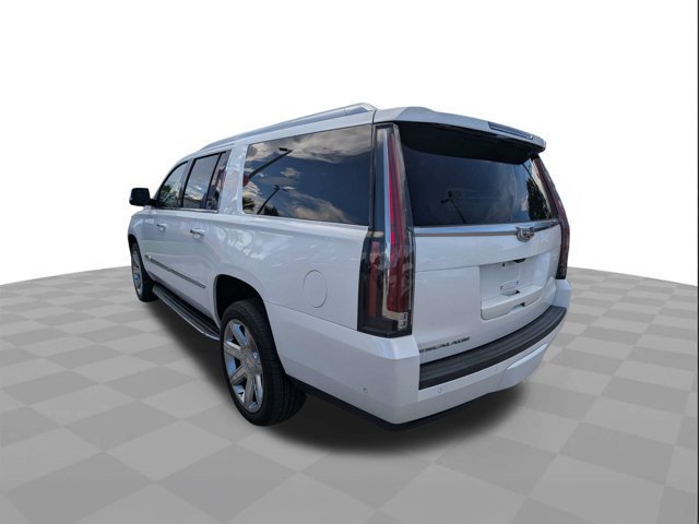 Certified 2018 Cadillac Escalade ESV Luxury RWD image 6