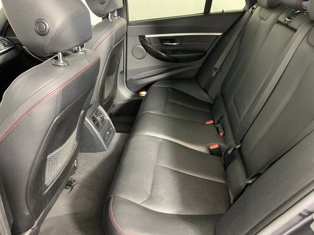 Used 2017 BMW 330i xDrive Wagon w/ Premium Package image 18