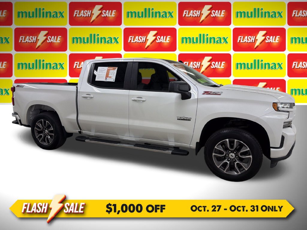 Used 2020 Chevrolet Silverado 1500 RST w/ Texas Edition AWD/4WD image 2