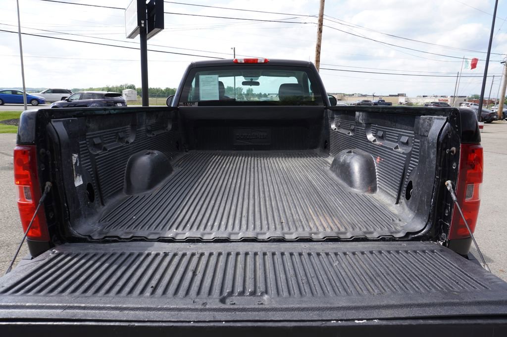 Used 2014 Chevrolet Silverado 2500 W/T w/ Snow Plow Prep Package AWD/4WD image 23