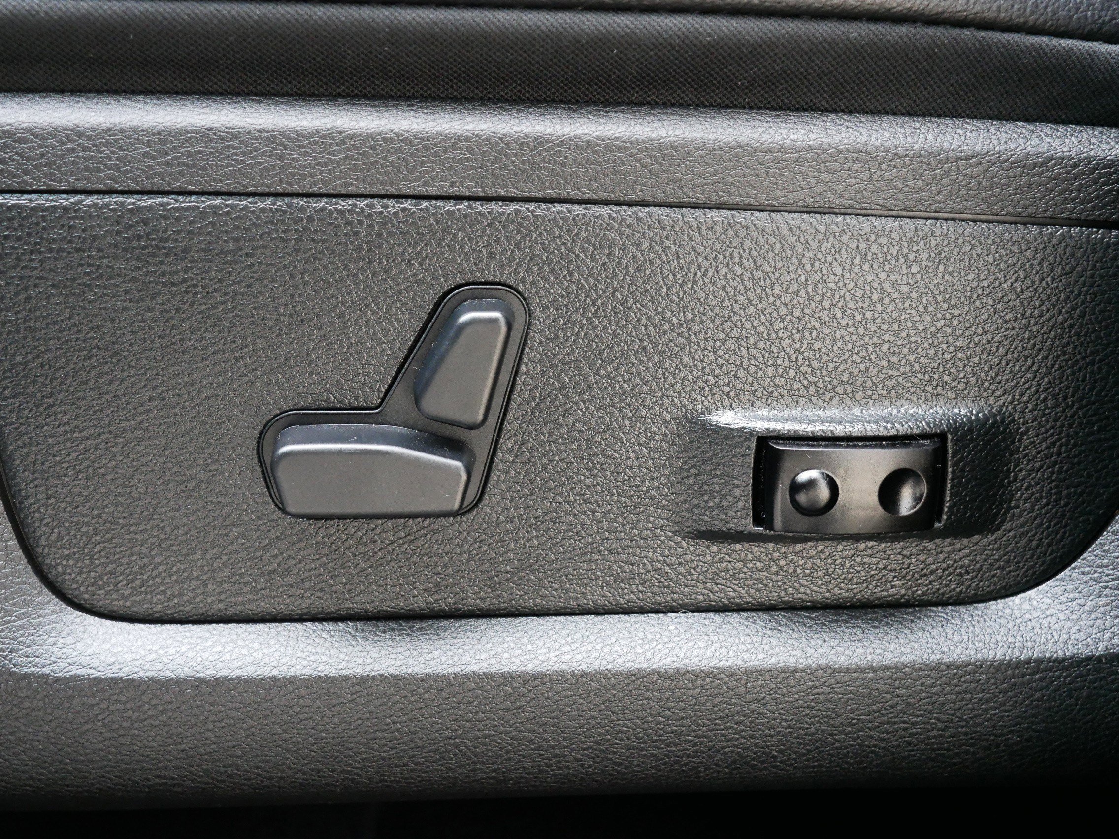 Used 2018 RAM 1500 Sport w/ Convenience Group image 20