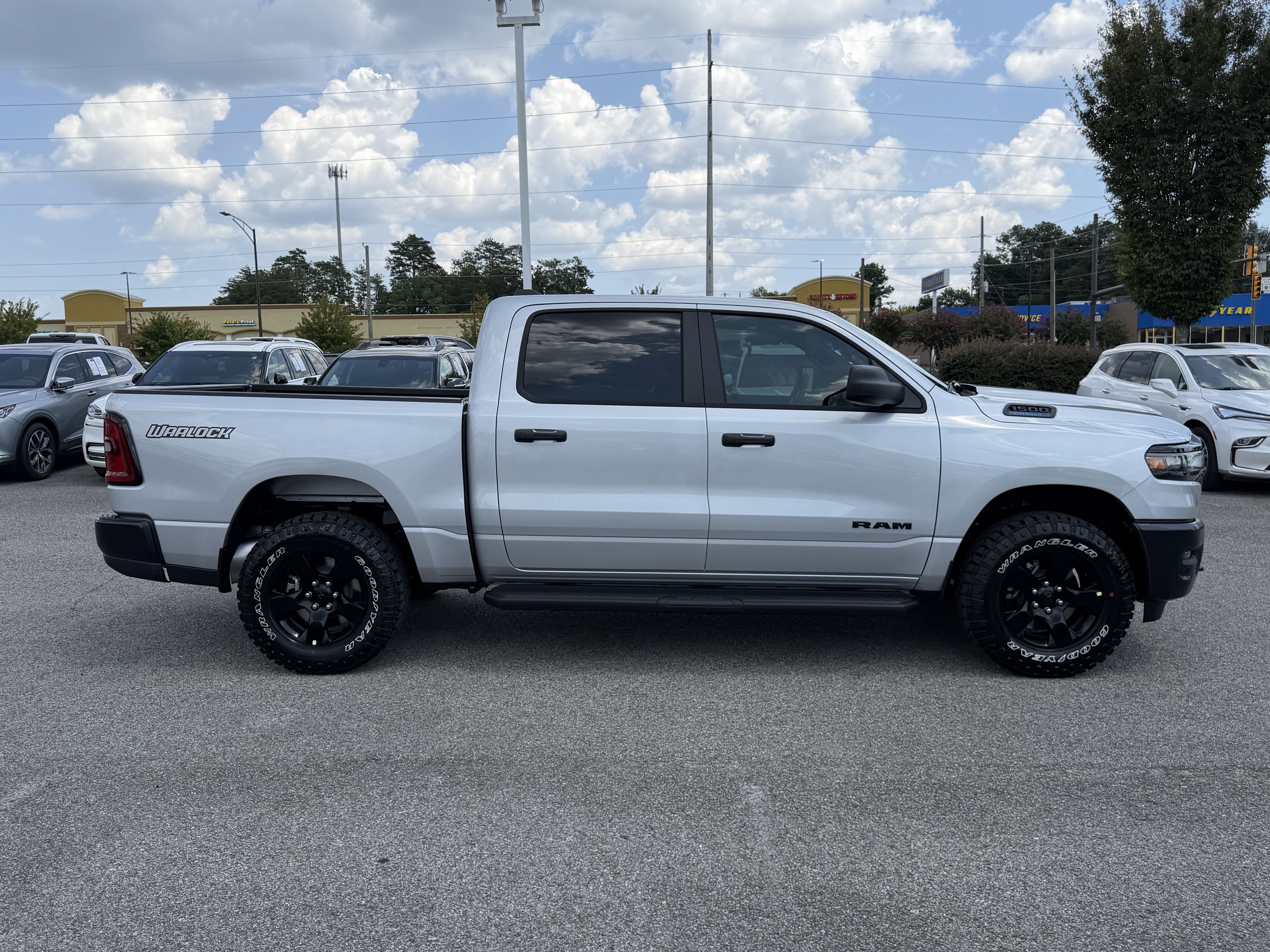 New 2026 RAM 1500 Warlock AWD/4WD image 11