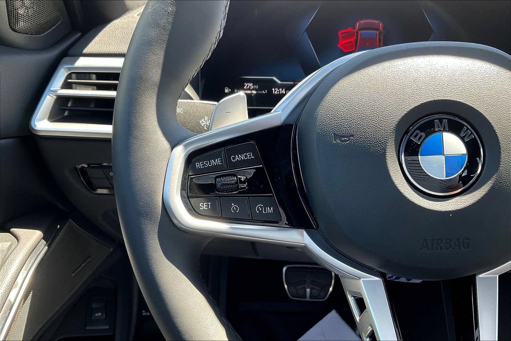 Used 2026 BMW 330i xDrive Sedan w/ M Sport Package AWD/4WD image 11