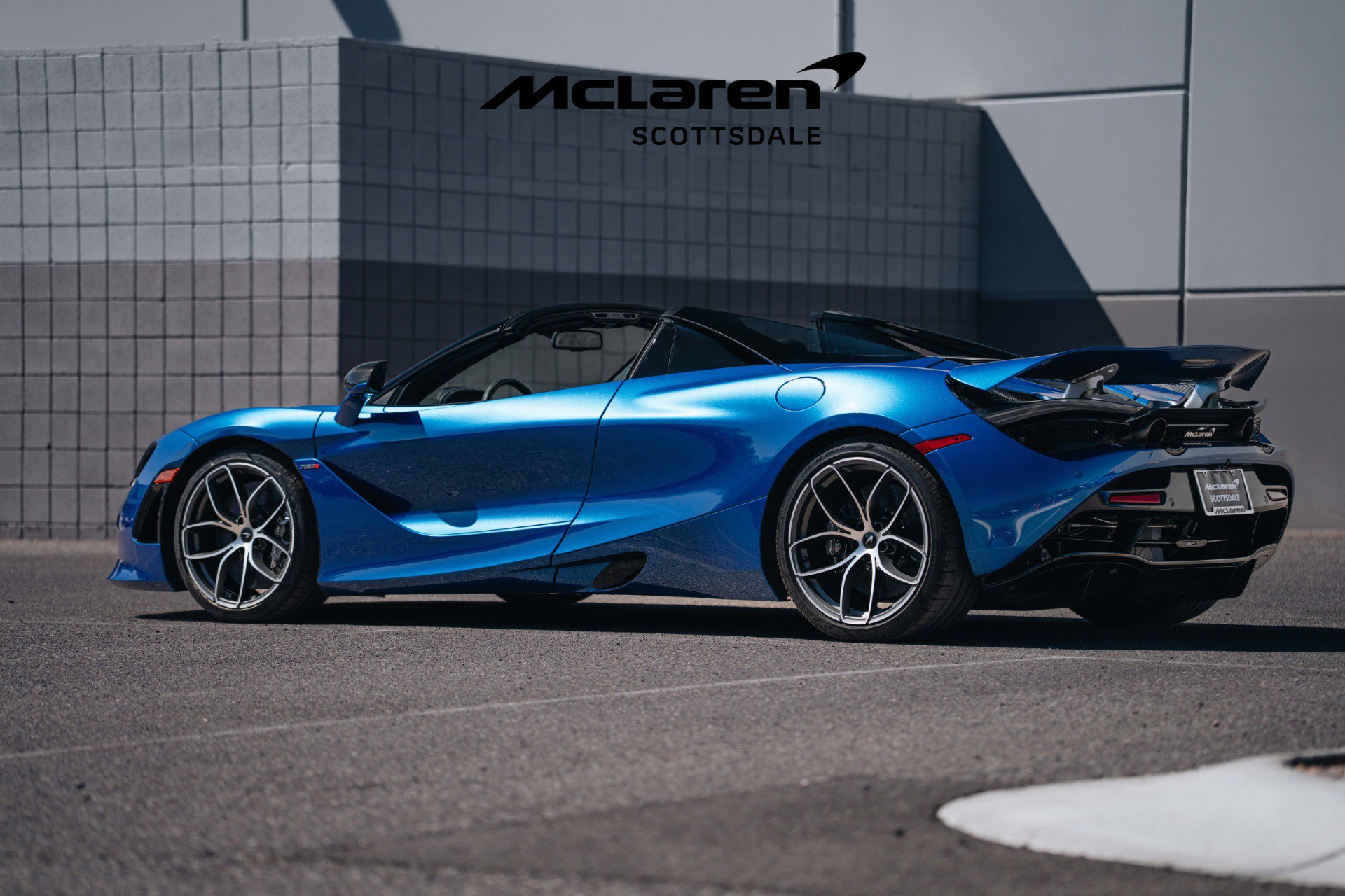 Used 2022 McLaren 720S Luxury image 6