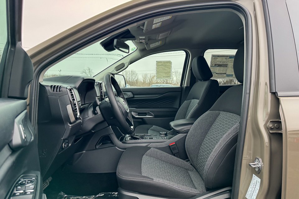 New 2025 Ford Ranger XLT w/ FX4 Off-Road Package image 18