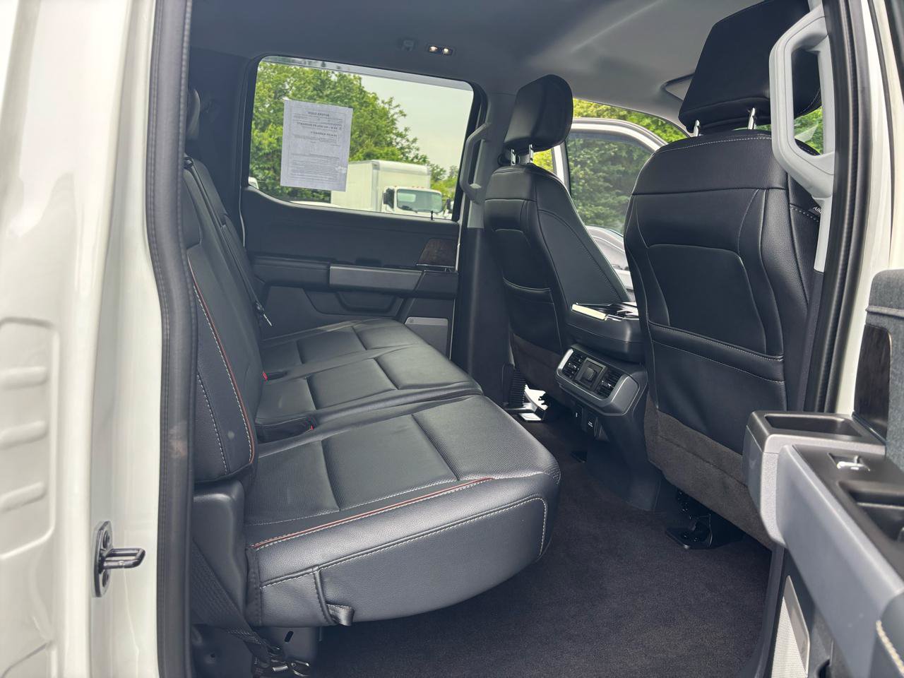 Used 2022 Ford F150 Lariat AWD/4WD image 11