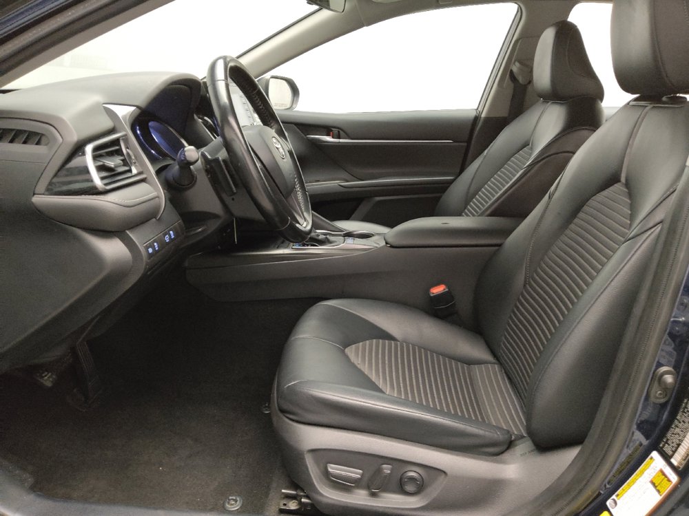 Used 2022 Toyota Camry SE image 17