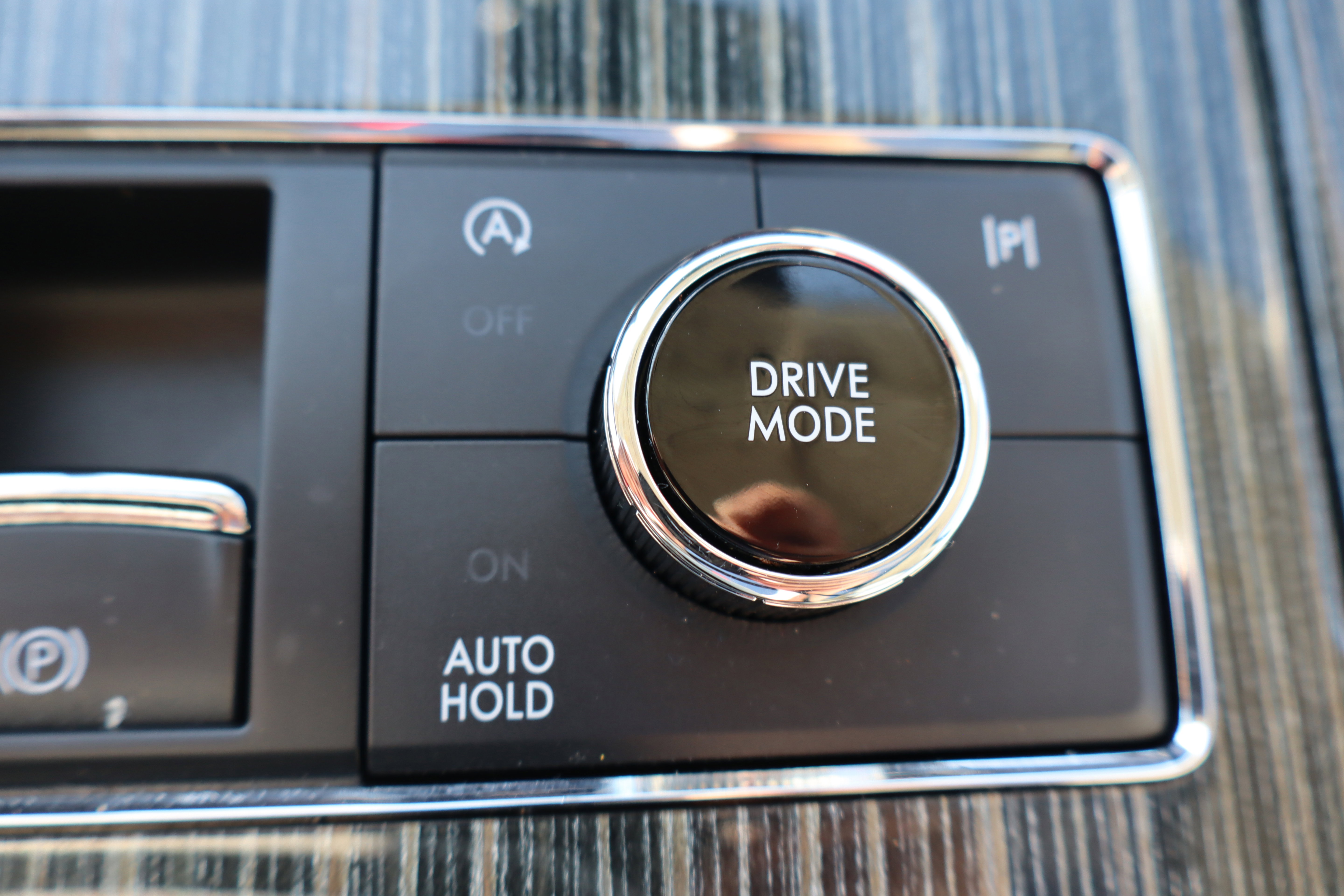 Used 2024 Lincoln Navigator L Black Label AWD/4WD image 32