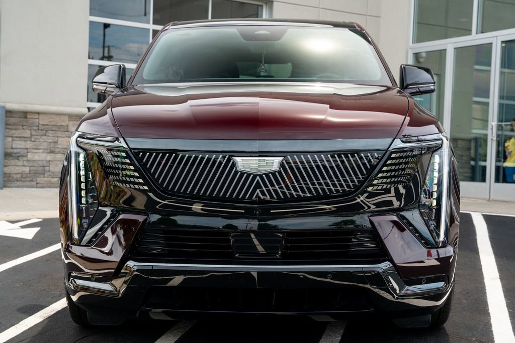 Used 2025 Cadillac Escalade IQ Sport 1 AWD/4WD image 4