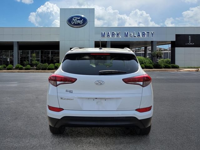 Used 2017 Hyundai Tucson SE w/ SE Popular Package 02 FWD image 4