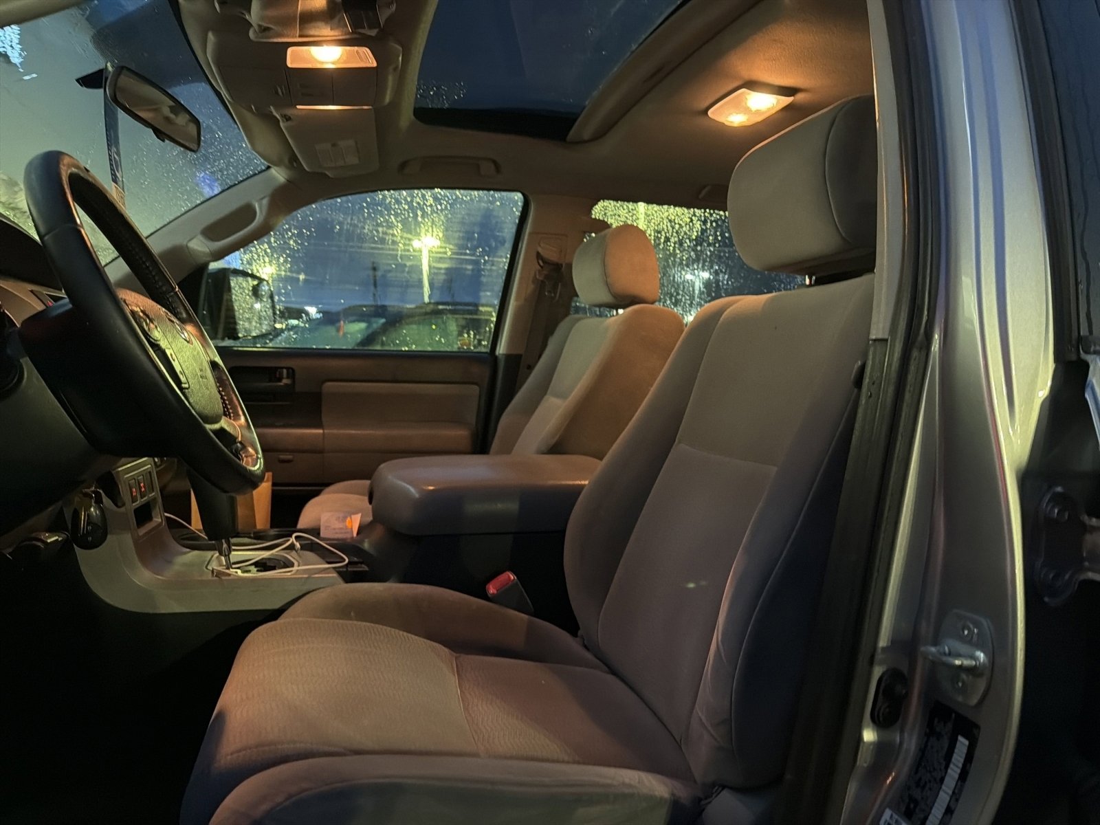 Used 2013 Toyota Sequoia SR5 image 3