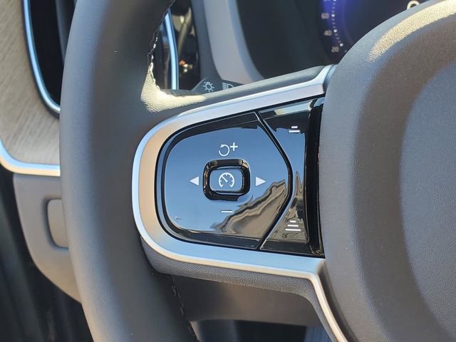 New 2026 Volvo XC60 B5 Plus w/ Protection Package Premier image 19