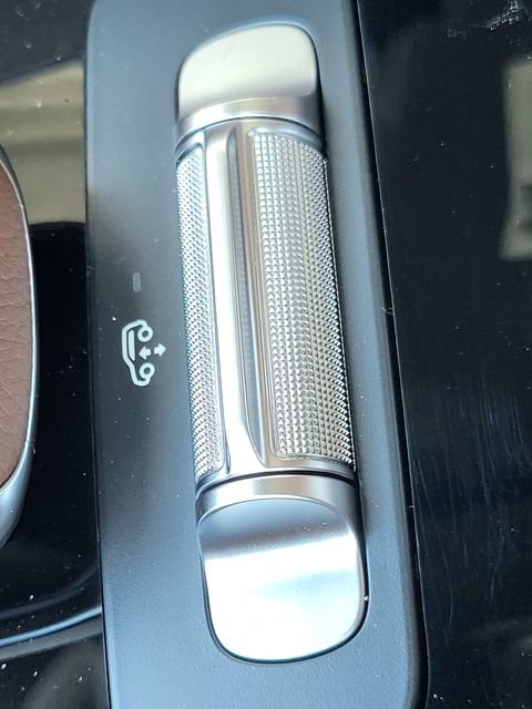 New 2025 Mercedes-Benz GLS 450 4MATIC image 31