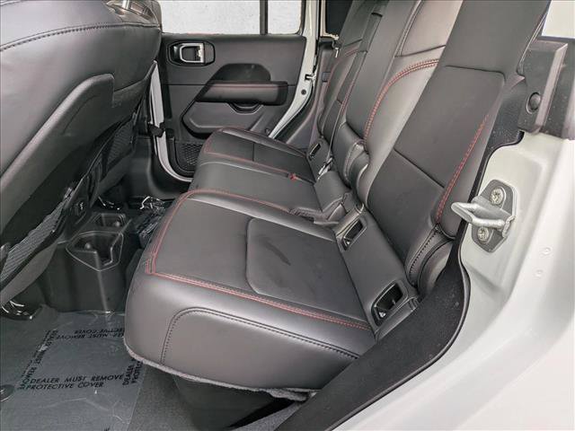 Used 2025 Jeep Gladiator Rubicon AWD/4WD image 27