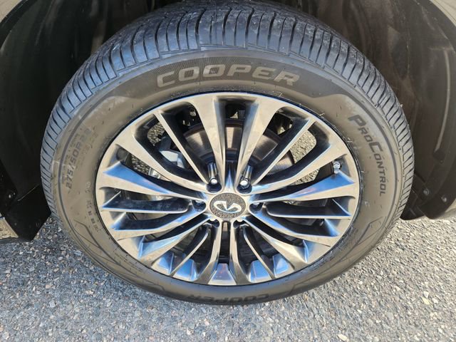 Used 2021 INFINITI QX80 Premium Select w/ Cargo Package image 21