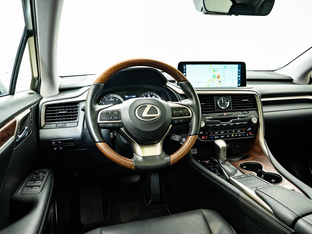 Used 2022 Lexus RX 350L Premium w/ Premium Package AWD/4WD image 34