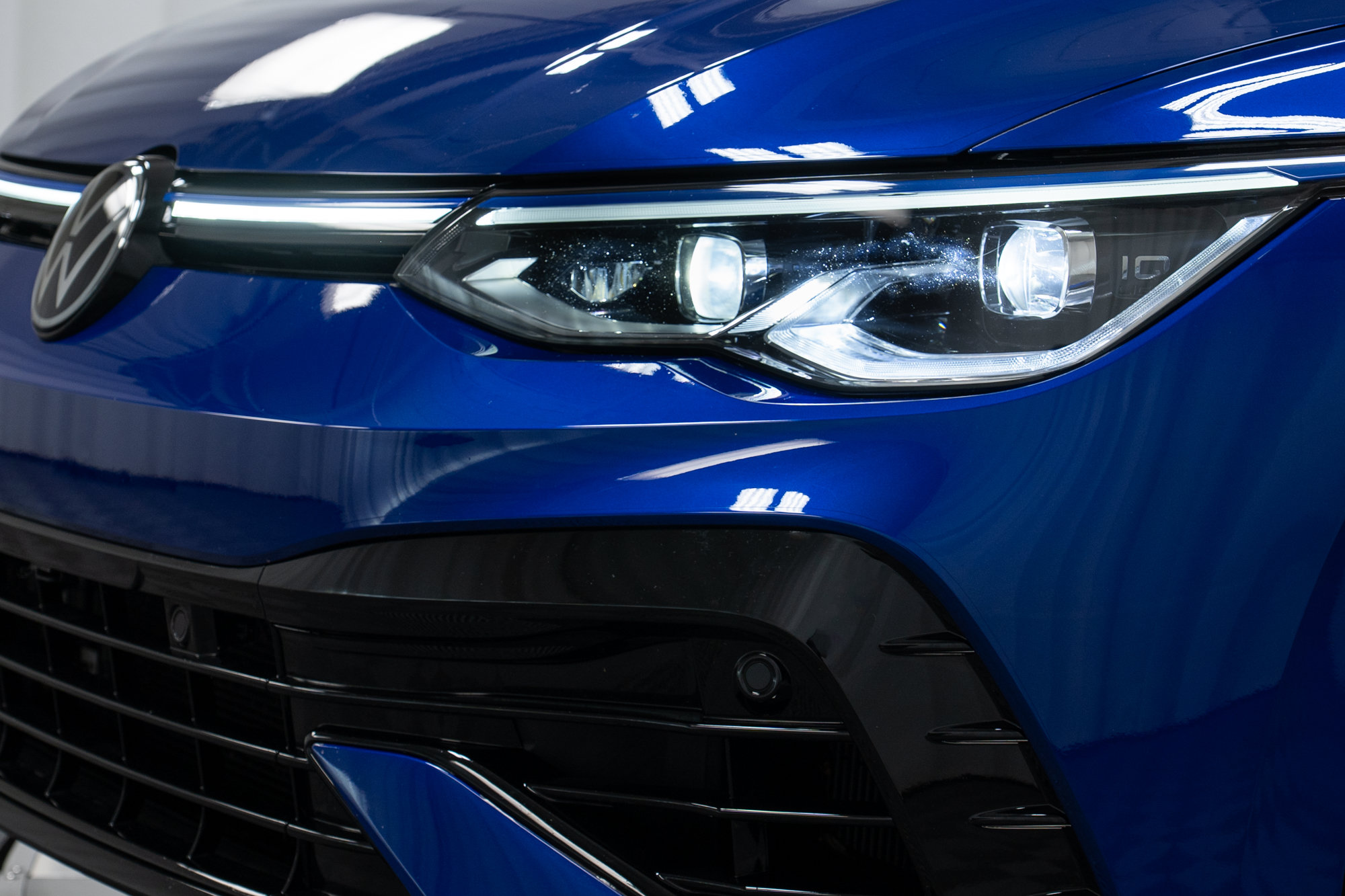 Used 2024 Volkswagen Golf R AWD/4WD image 31