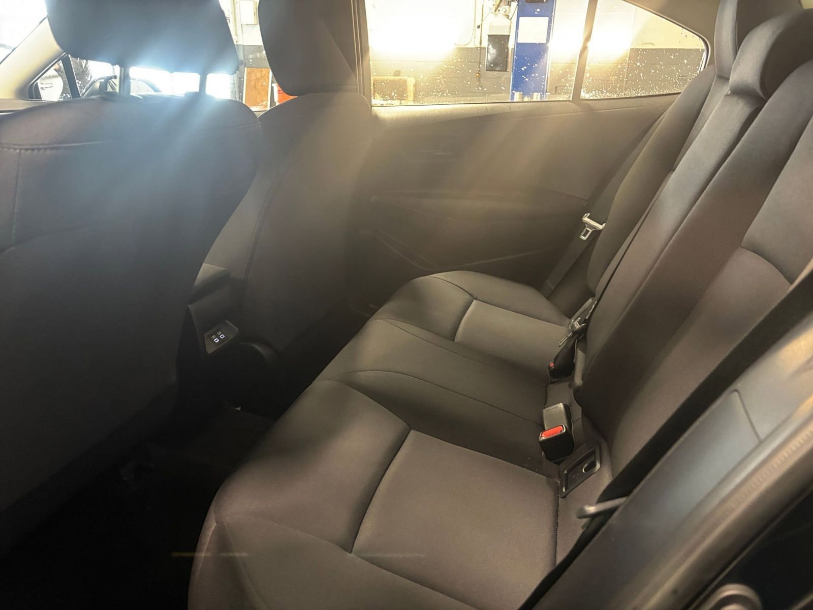 Used 2025 Toyota Corolla LE image 24