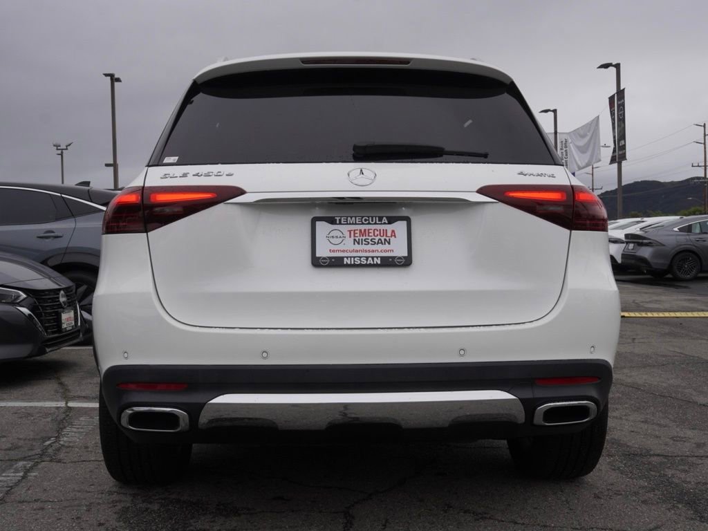 Used 2024 Mercedes-Benz GLE 450e 4MATIC image 5